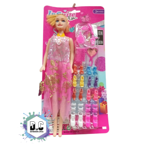 Muñeca con Accesorios